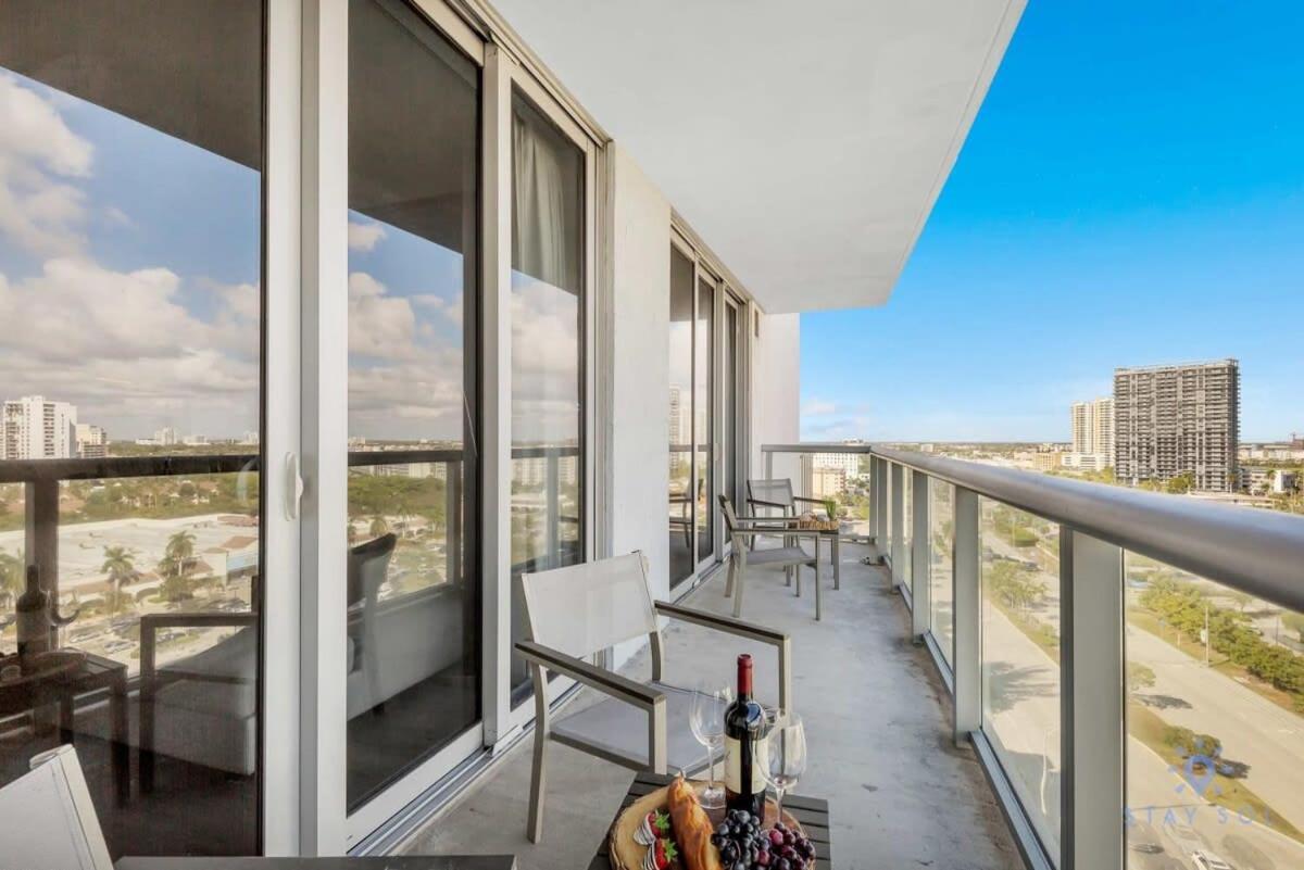 Infinite Views, Amazing Pool, Gym, Near Beach Hallandale Beach Exterior foto