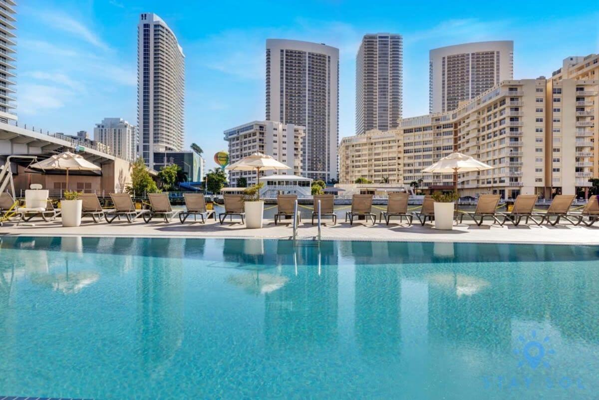 Infinite Views, Amazing Pool, Gym, Near Beach Hallandale Beach Exterior foto