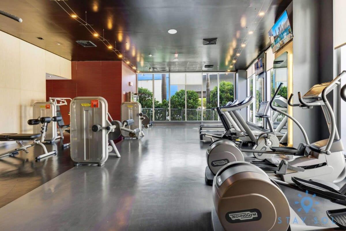 Infinite Views, Amazing Pool, Gym, Near Beach Hallandale Beach Exterior foto