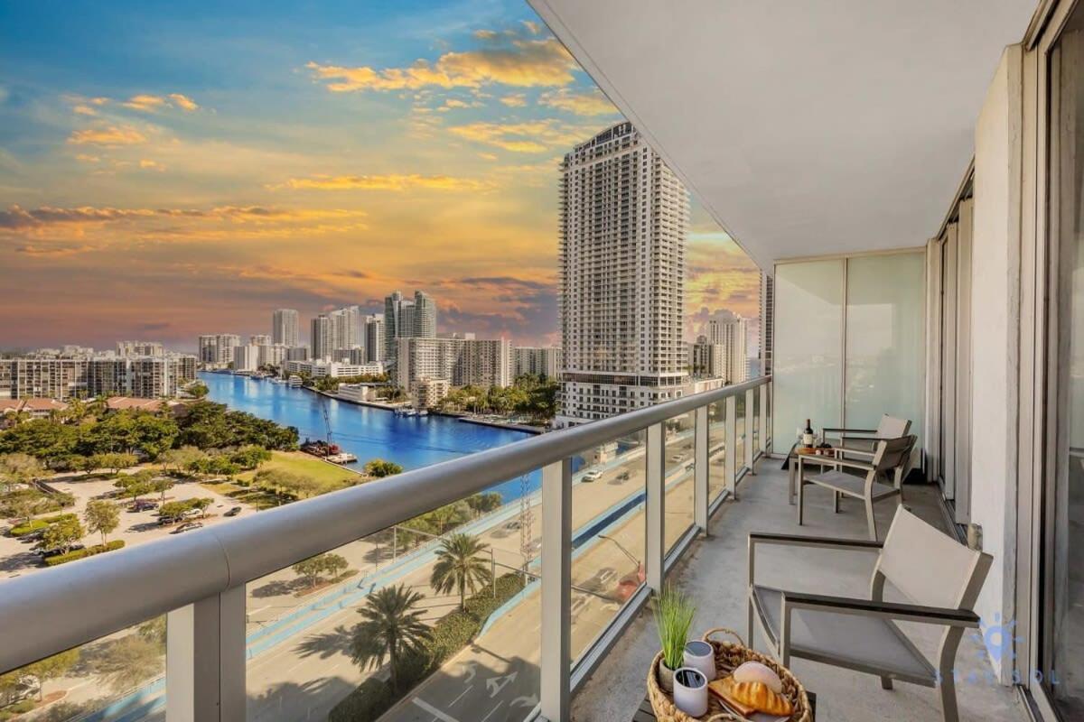 Infinite Views, Amazing Pool, Gym, Near Beach Hallandale Beach Exterior foto