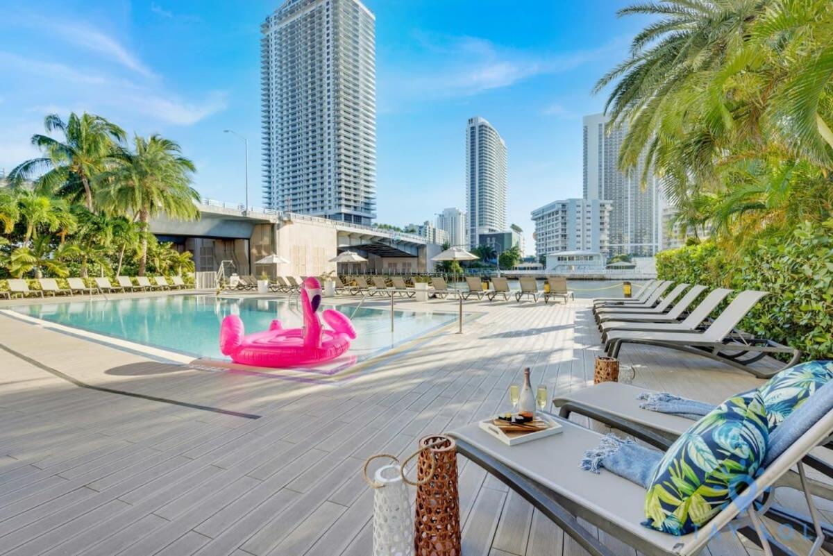 Infinite Views, Amazing Pool, Gym, Near Beach Hallandale Beach Exterior foto